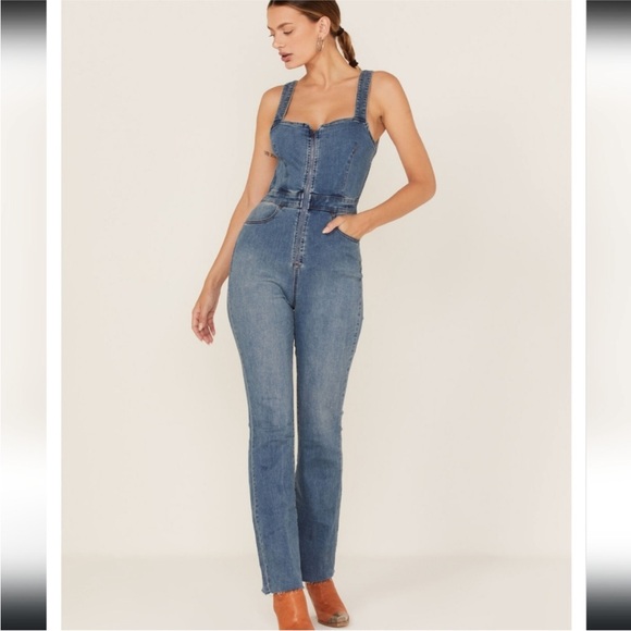 💙FP CRVY 2nd Avenue Denim Jumpsuit💙 NWT - Picture 2 of 3